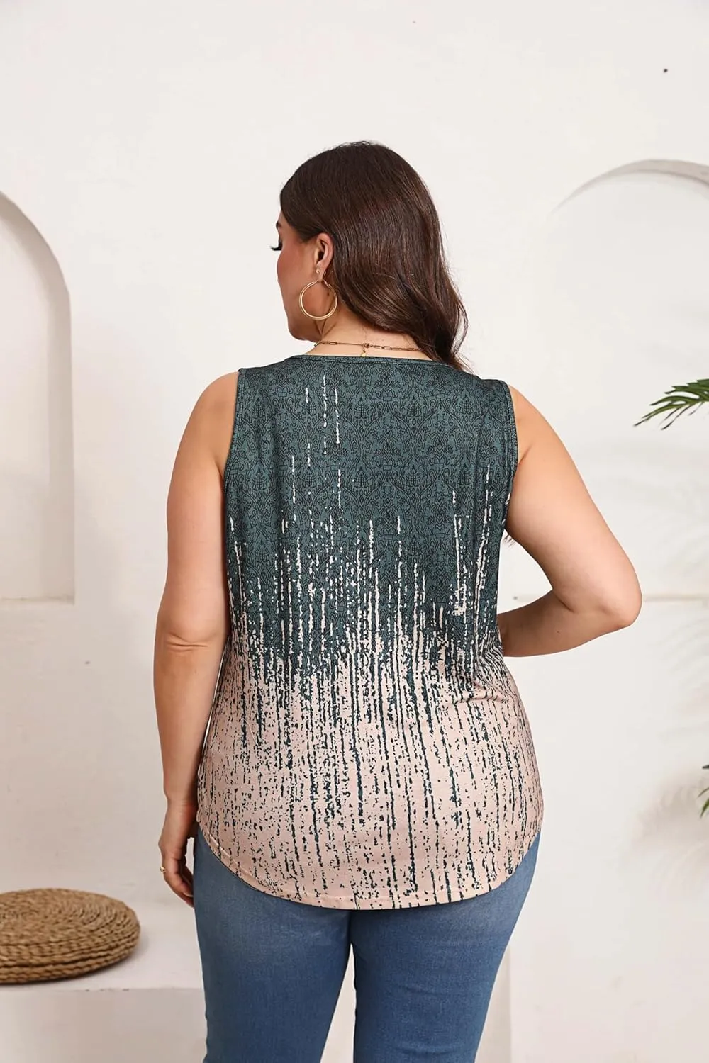 HBEYYTO Women Plus Size Tank Tops Casual Sleeveless Crew Neck Pleated Front Flowy Loose Camisoles Cami Shirts Blouses 1X-5X