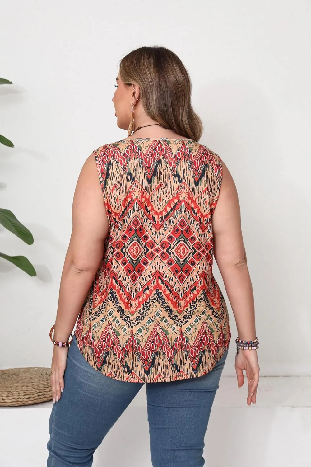 HBEYYTO Women Plus Size Tank Tops Casual Sleeveless Crew Neck Pleated Front Flowy Loose Camisoles Cami Shirts Blouses 1X-5X
