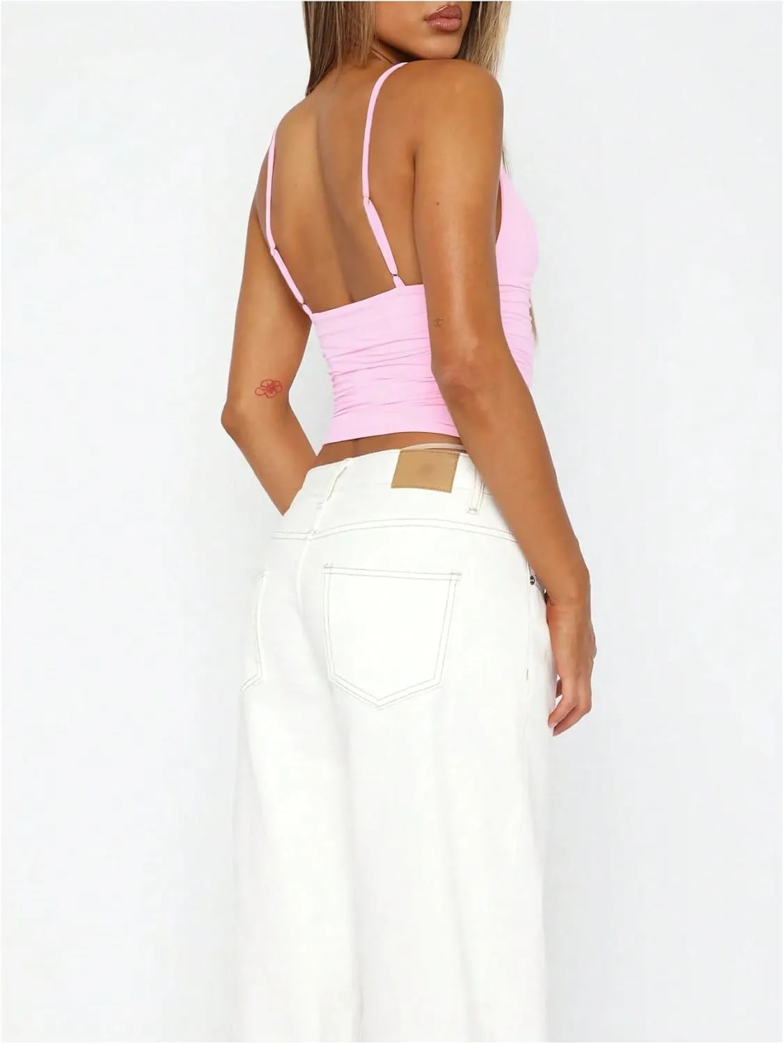 SOLY HUX Women's Deep V Neck Camisole Spaghetti Strap Tank Shirts Basic Fitted Crop Cami Tops